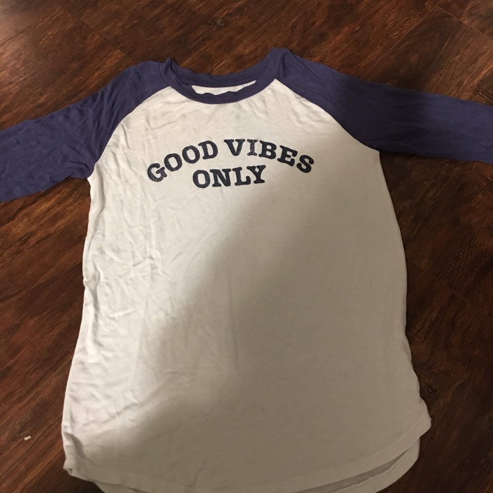 Cute good vibes only half sleeve shirt!